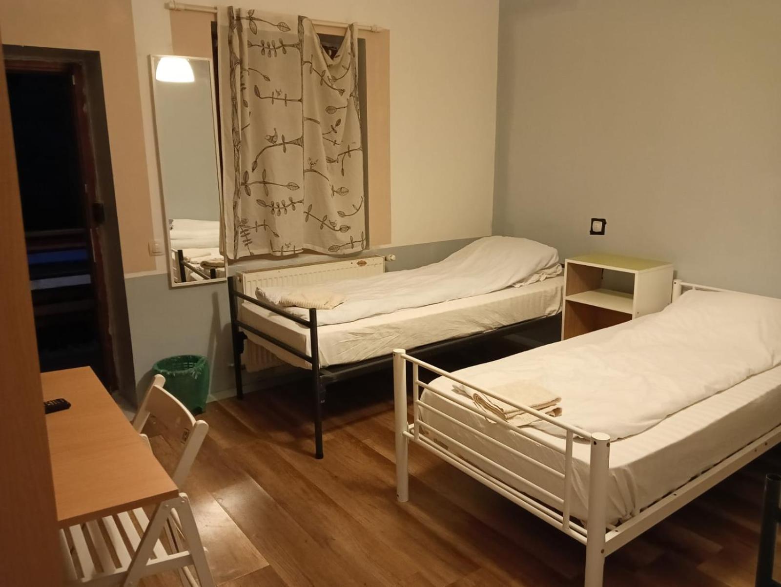 Zen Hostel Cluj-Napoca Luaran gambar
