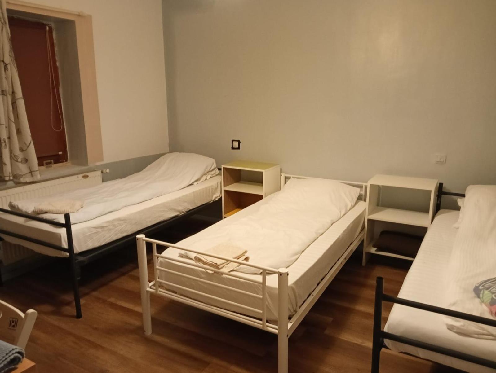 Zen Hostel Cluj-Napoca Luaran gambar