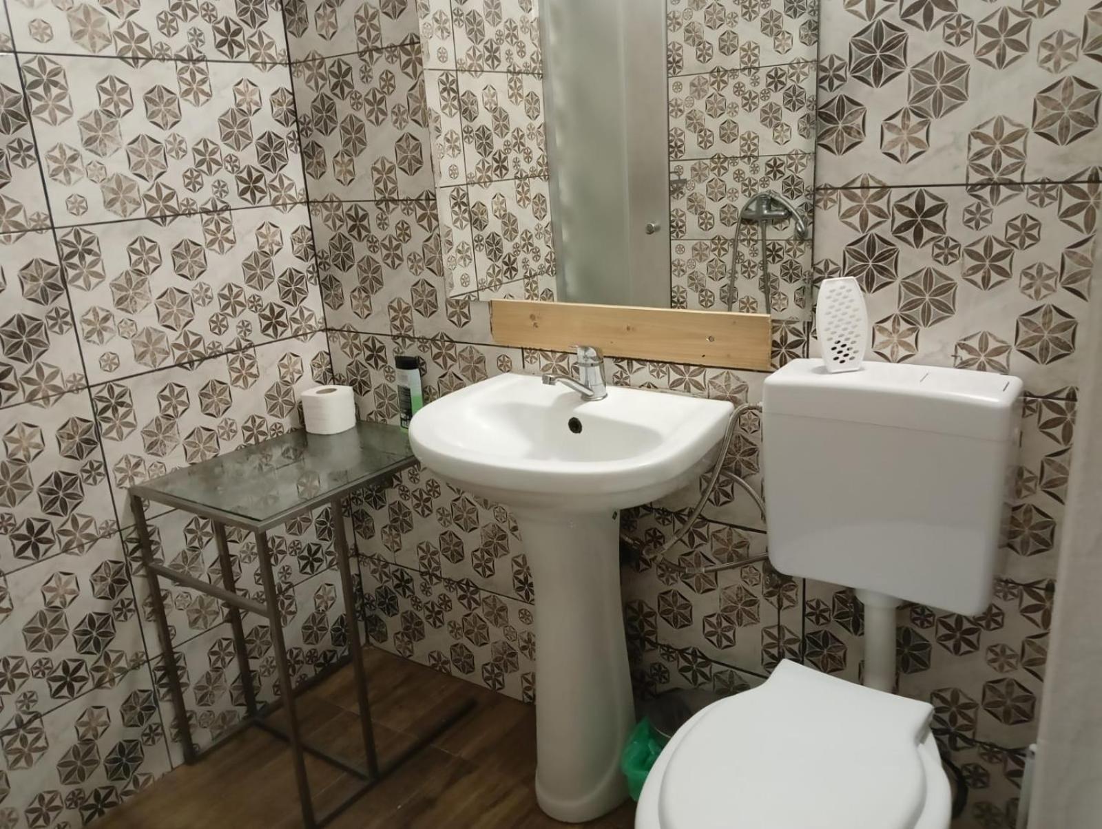 Zen Hostel Cluj-Napoca Luaran gambar